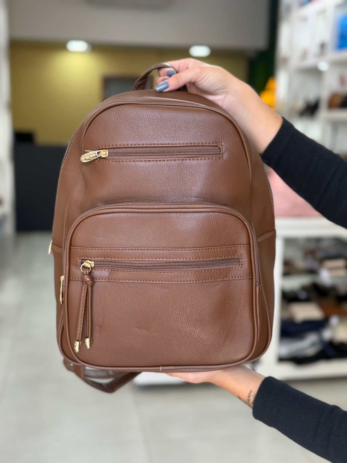 Mochila 3 zíper – Elegância, organização e praticidade no dia a dia!