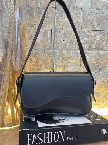 Bolsa tampa assimétrica