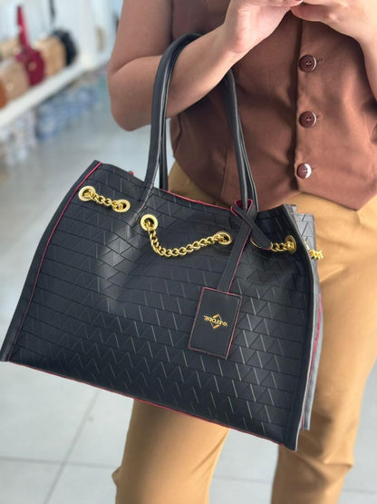Bolsa Tote Feminina Grande com Corrente Dourada