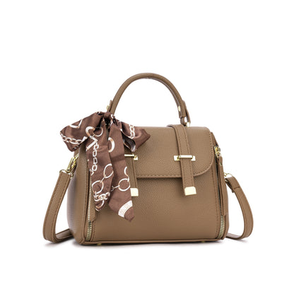 Bolsa Estruturada com Lenço