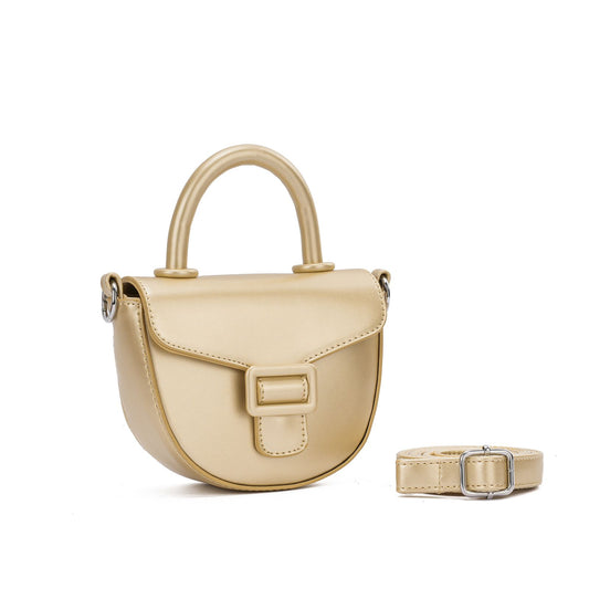 Mini Bolsa Estruturada com Alça de Mão e Transversal