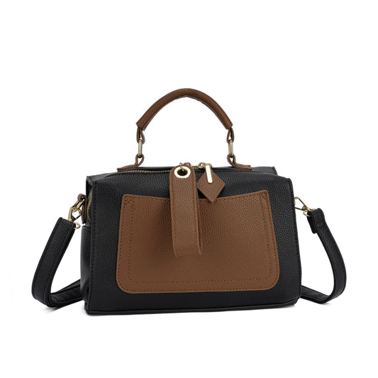 Bolsa Estruturada com Bolso Frontal e Alça Transversal
