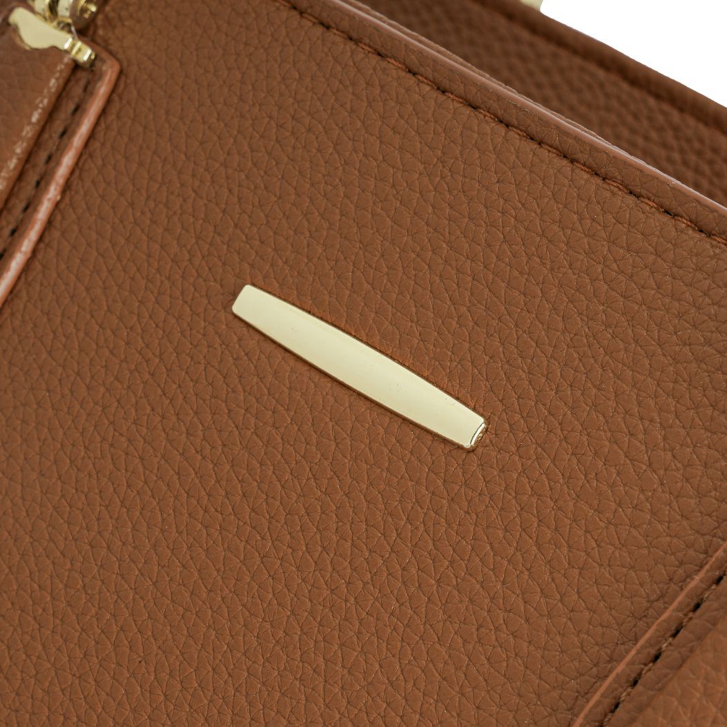 Bolsa Letícia