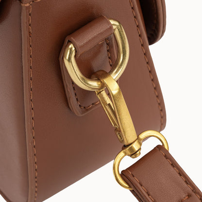 Bolsa Feminina Transversal com Fecho Metálico